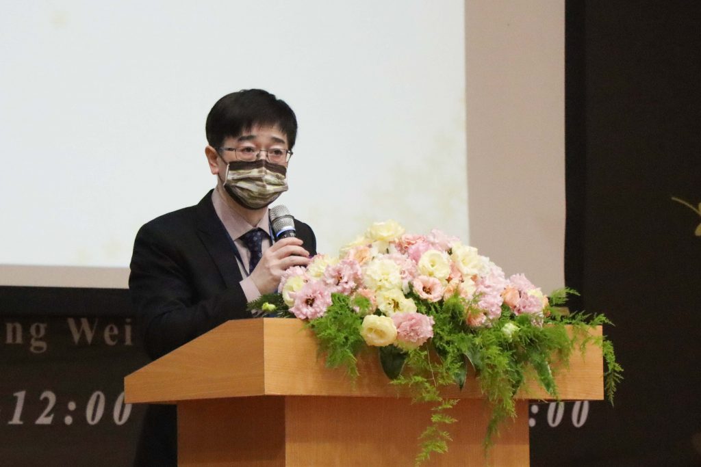 臺灣物理學會理事長羅夢凡表示，儘管受到疫情影響，還是很幸運能順利舉辦，並感謝學界支持及臺師大承辦活動。