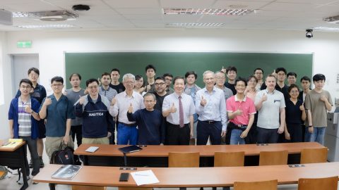 2026/04/09 理學院邀請挪威科技大學 Helge Holden 教授來訪並進行學術交流